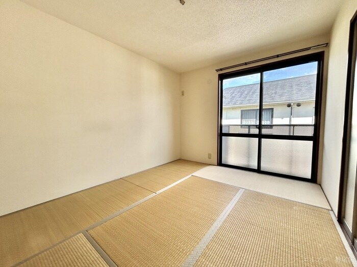 物件内観写真13　(居室)