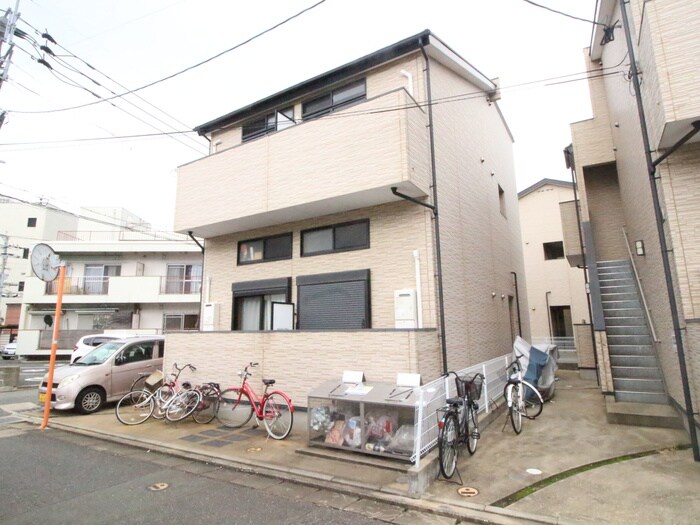 物件外観写真1　(外観写真)