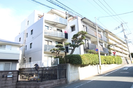 シャロ－ムセブン外観写真