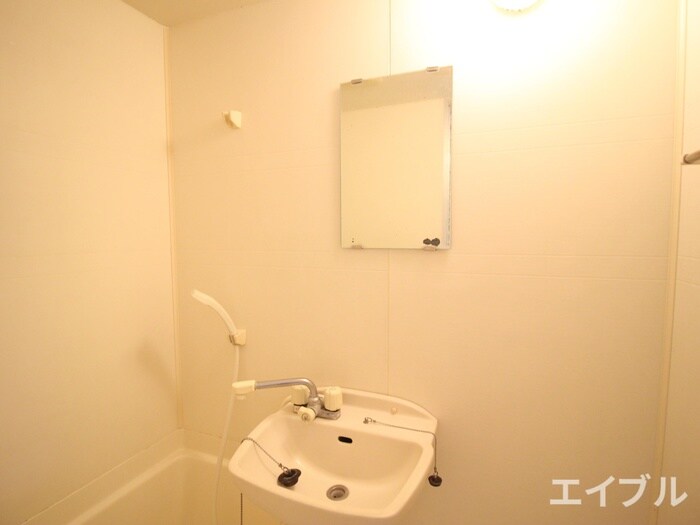 物件内観写真10　(洗面)