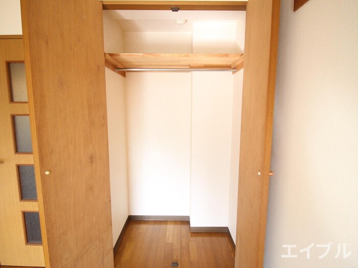 物件内観写真13　(収納)