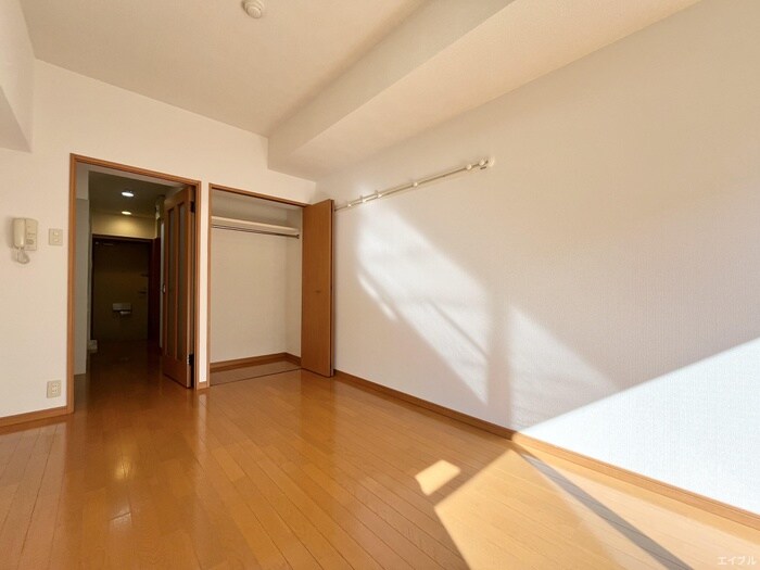 物件内観写真10　(居室)