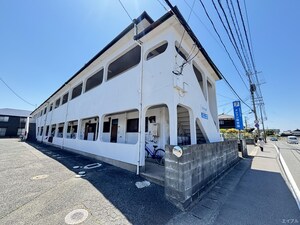 コ－ポ上野外観写真