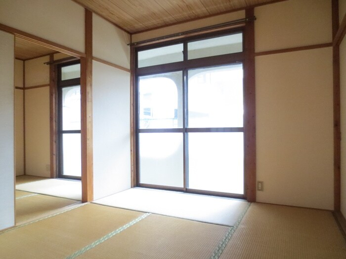 物件内観写真10　(居室)