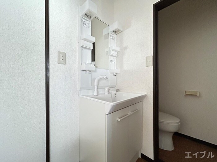 物件内観写真12　(洗面)