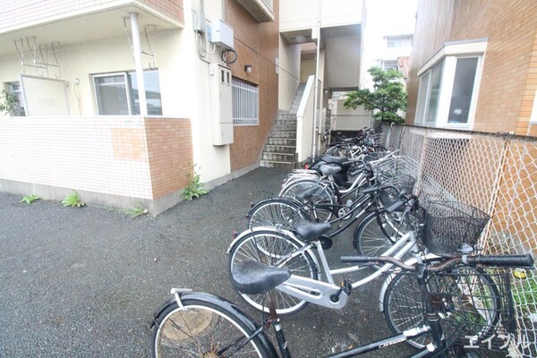 駐輪場