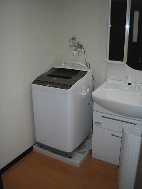 物件内観写真10　(洗面)