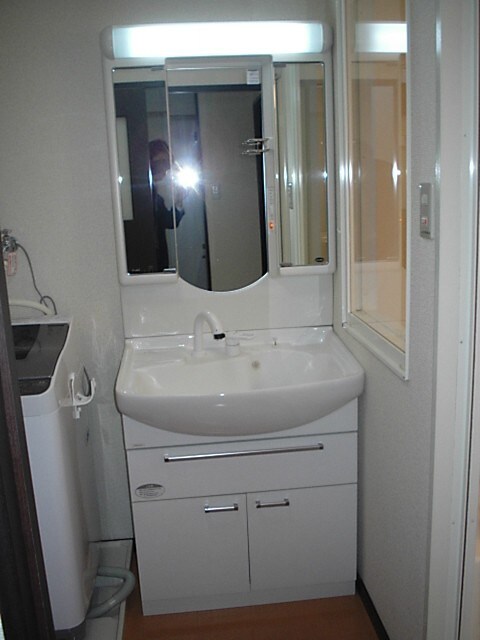 物件内観写真13　(洗面)