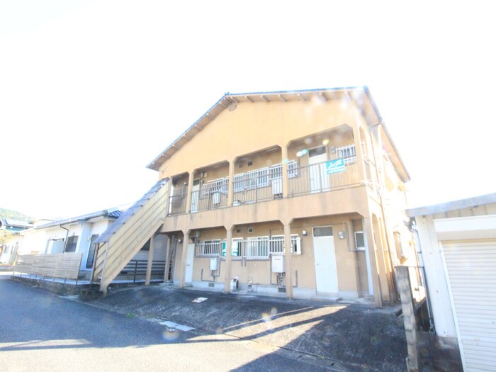 物件外観写真3　(外観写真)