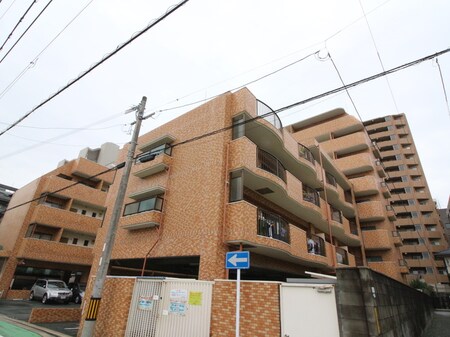 ﾗｲｵﾝｽﾞﾏﾝｼｮﾝ西新第2（502）外観写真