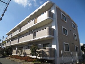 トワエモワ今宿外観写真
