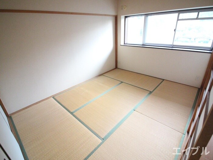 物件内観写真5　(居室)