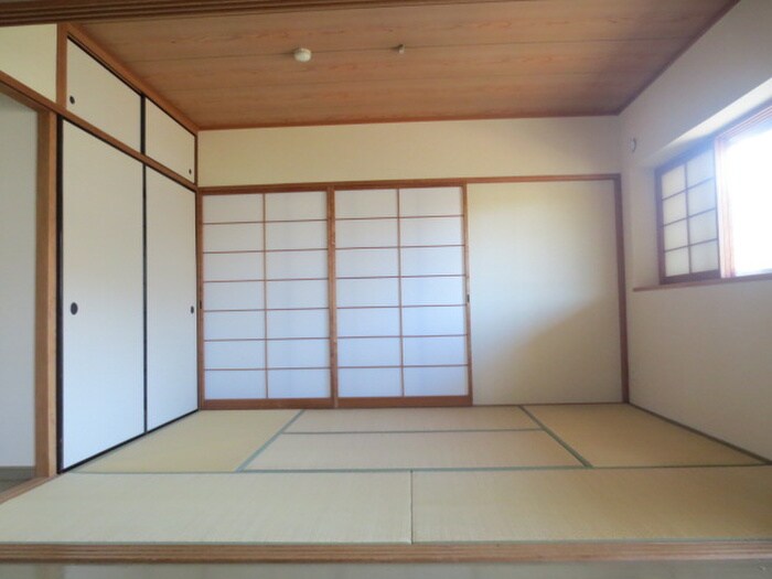 物件内観写真7　(居室)