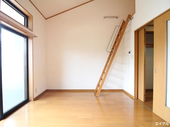 物件内観写真8　(居室)