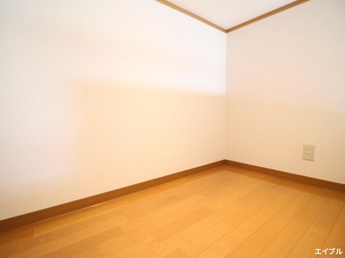 物件内観写真9　(ロフト)