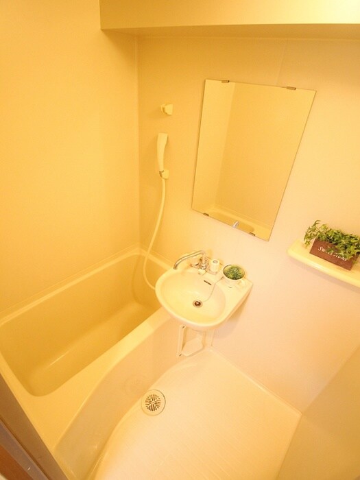 物件内観写真11　(バス／シャワールーム等)