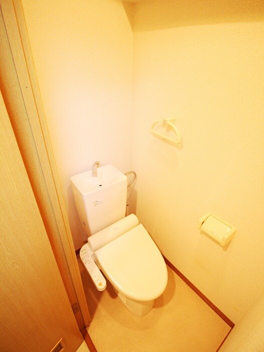 物件内観写真12　(トイレ)