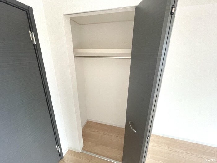 物件内観写真10　(収納)