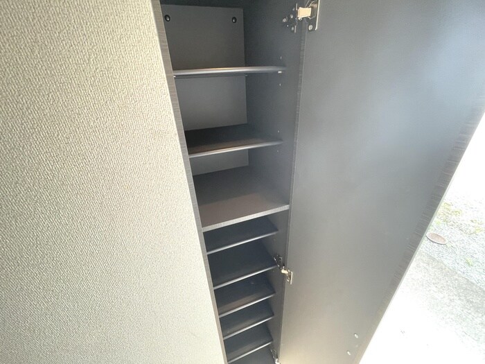 物件内観写真17　(靴箱)