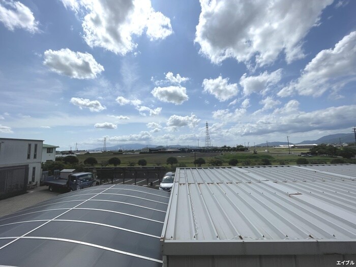 物件内観写真22　(室内からの展望)