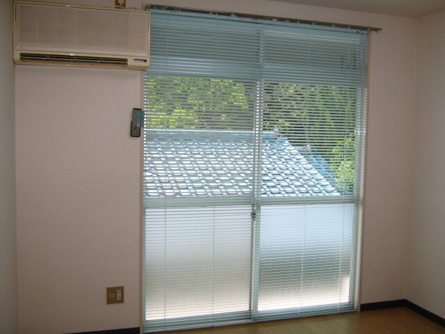 物件内観写真10　(居室)