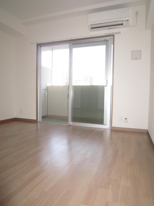 物件内観写真5　(居室)