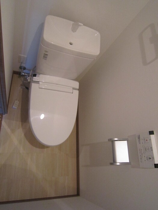 物件内観写真12　(トイレ)