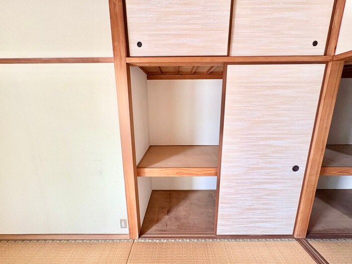 物件内観写真10　(収納)