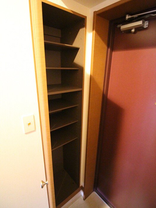 物件内観写真14　(靴箱)