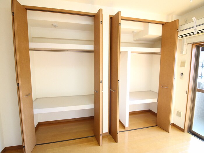 物件内観写真15　(収納)