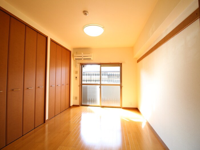 物件内観写真19　(居室)