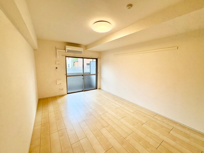 物件内観写真6　(居室)