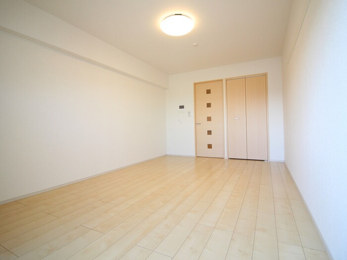 物件内観写真6　(居室)