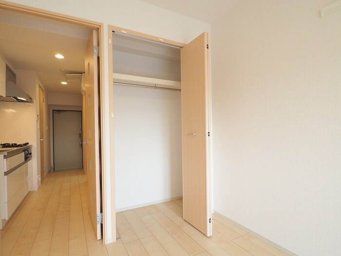 物件内観写真10　(収納)