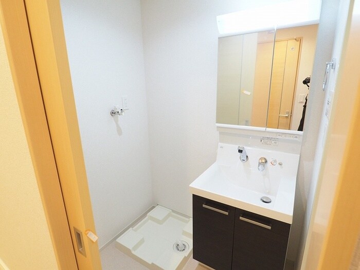 物件内観写真13　(洗面)
