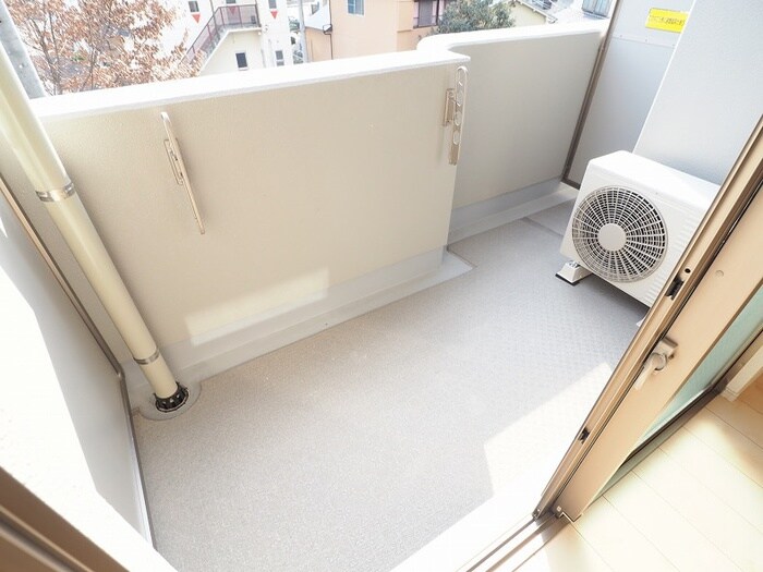 物件内観写真16　(ベランダ・バルコニー)