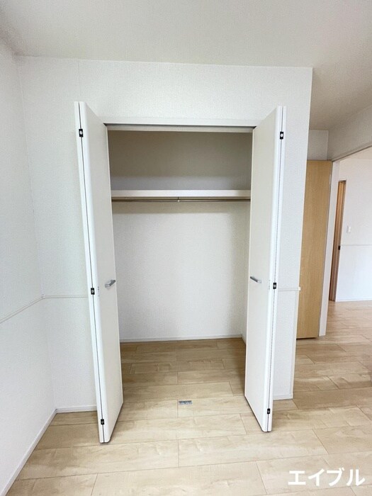 物件内観写真11　(収納)