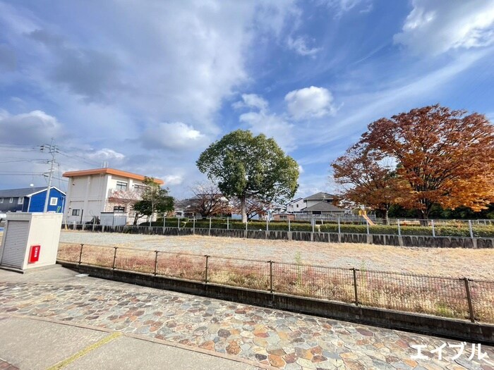 物件内観写真15　(室内からの展望)