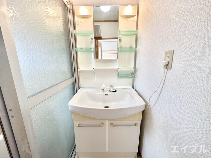 物件内観写真12　(洗面)