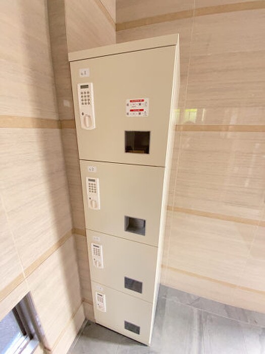 物件外観写真4　(建物設備)