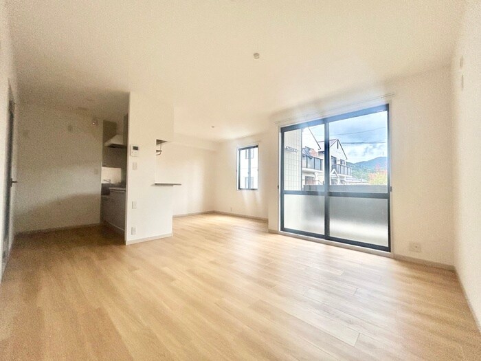 物件内観写真4　(居室)