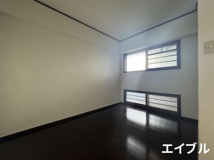 物件内観写真10　(居室)