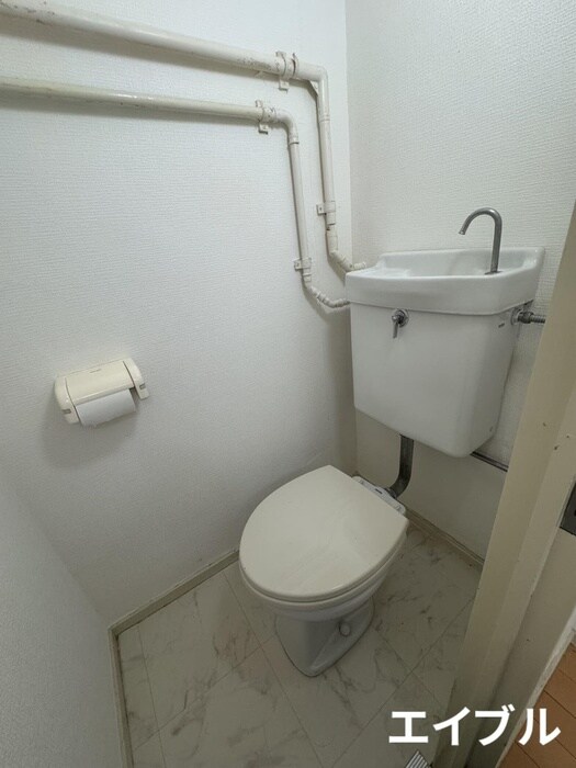 物件内観写真13　(トイレ)