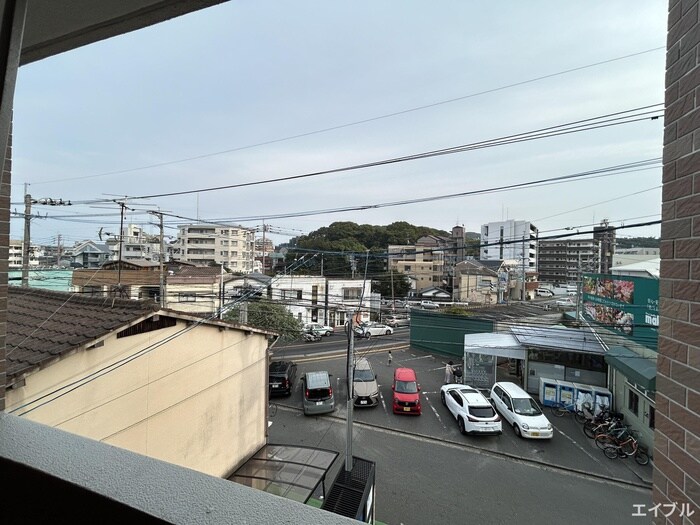 物件内観写真18　(室内からの展望)