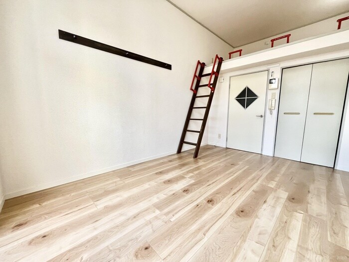 物件内観写真6　(居室)