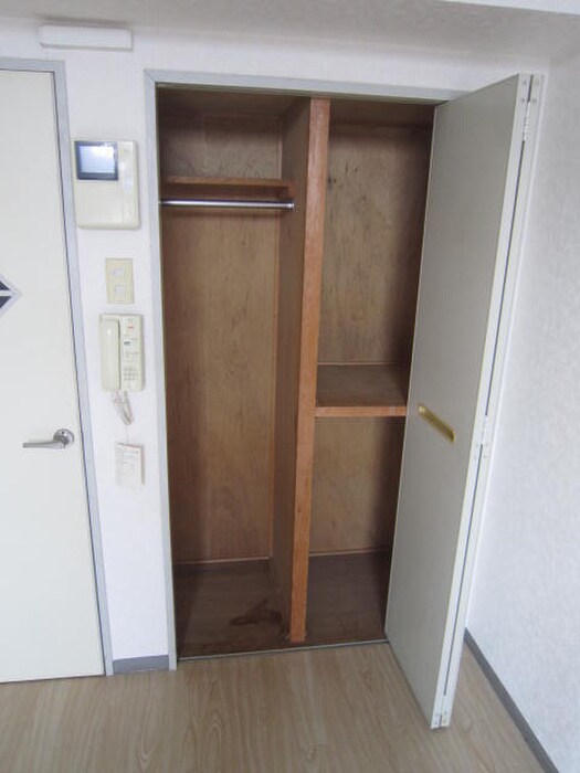 物件内観写真14　(収納)