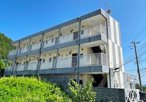 スリム 太宰府外観写真