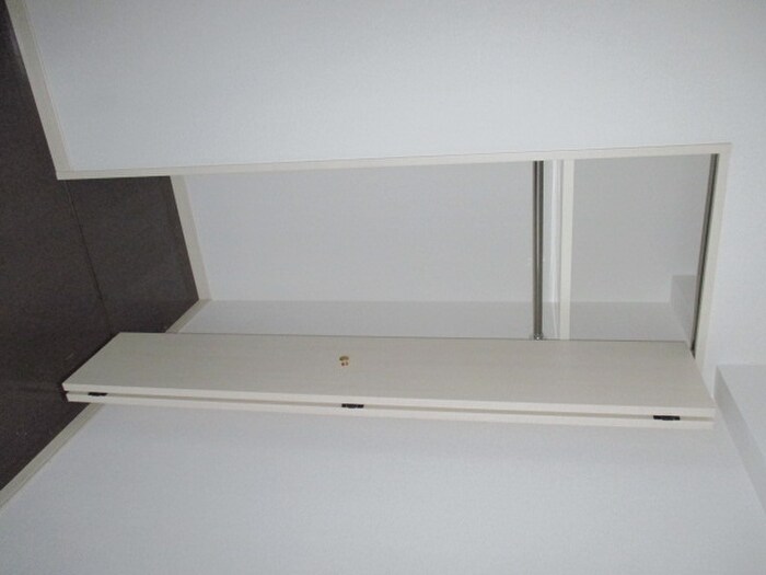 物件内観写真12　(収納)