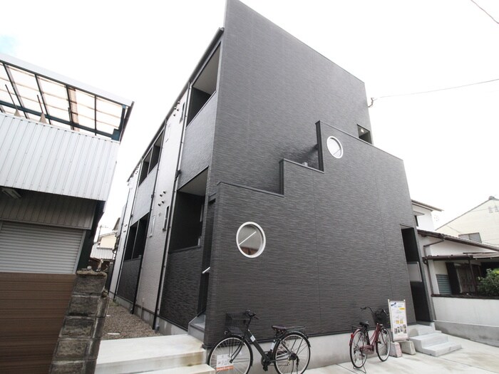 物件外観写真4　(外観写真)