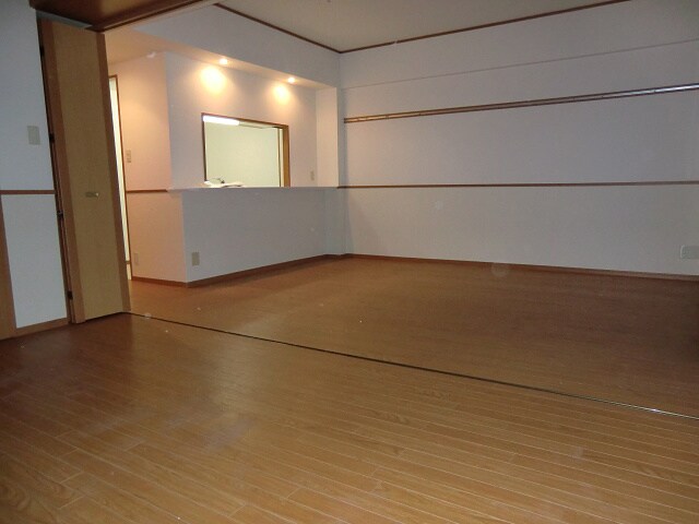 物件内観写真7　(内観写真)